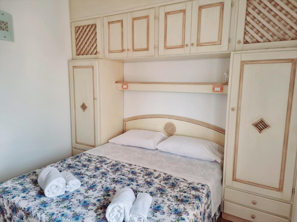 La Casa Di Arly Apartment ออลเบีย ภายนอก รูปภาพ