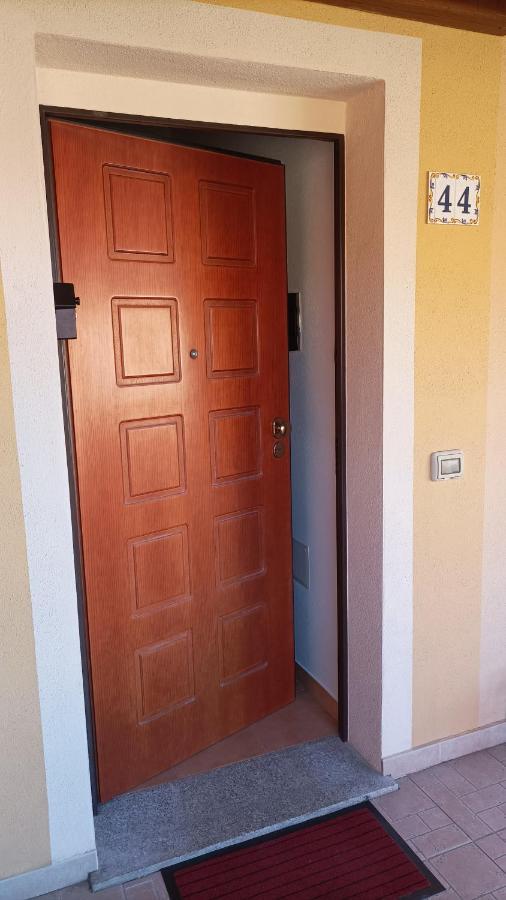 La Casa Di Arly Apartment ออลเบีย ภายนอก รูปภาพ